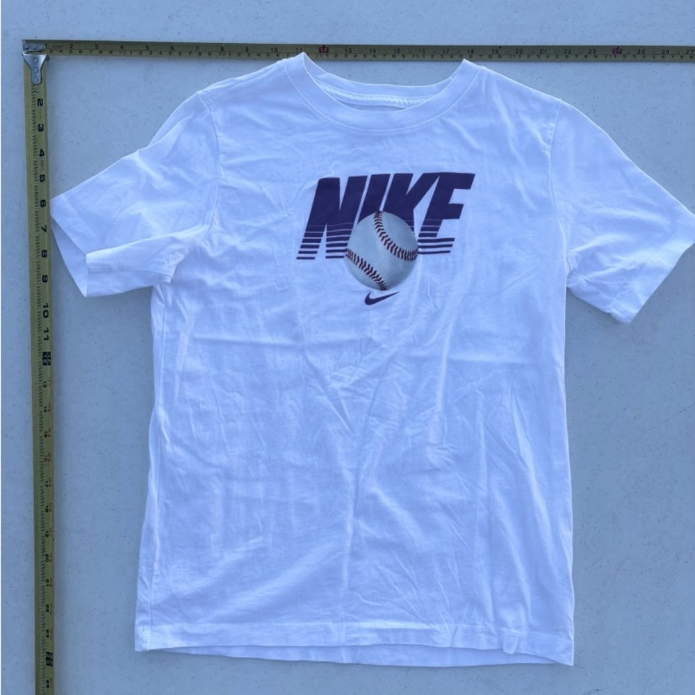 White Nike Youth XL Shirt